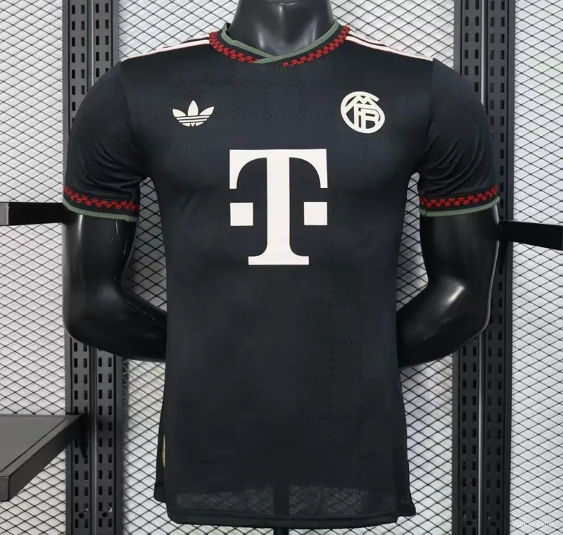 Camiseta Bayern Munich 2025/26 ESPECIAL MANGA CORTA VERSION JUGADOR